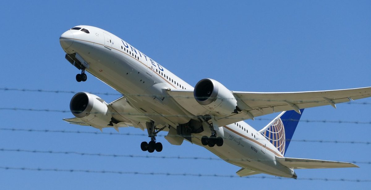 Passenger aircraft taking off for the United States after B1/B2 visa approval